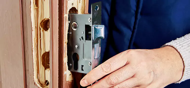 Garage Door Lock Replacement Albuquerque